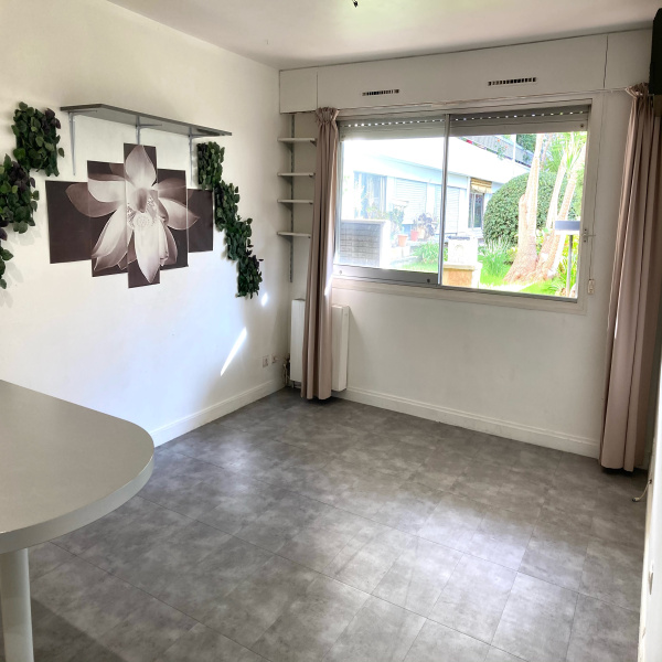 Offres de vente Appartement Toulon 83000